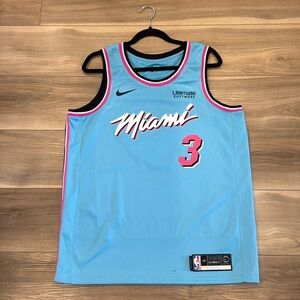 Nike Swingman Miami Heat - Dwayne Wade Jersey - #3